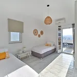 Apartment Bianca With Panoramic 180 Sea View Piso Livadi