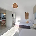 Bianca With Panoramic 180 Sea View Apartment