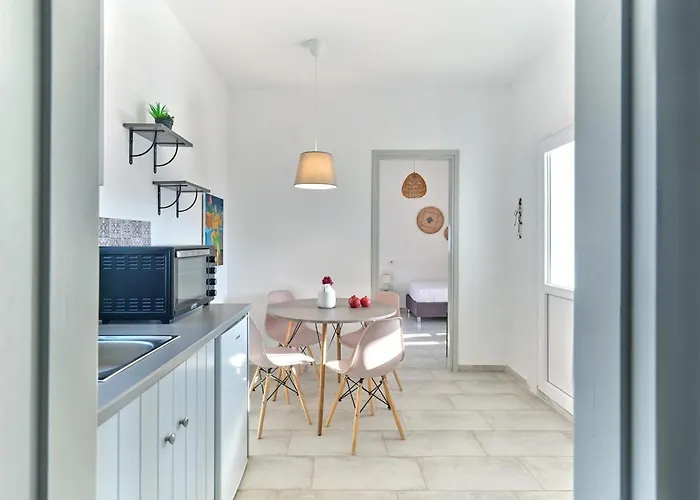 Bianca With Panoramic 180 Sea View アパート ピソ ・リバディ