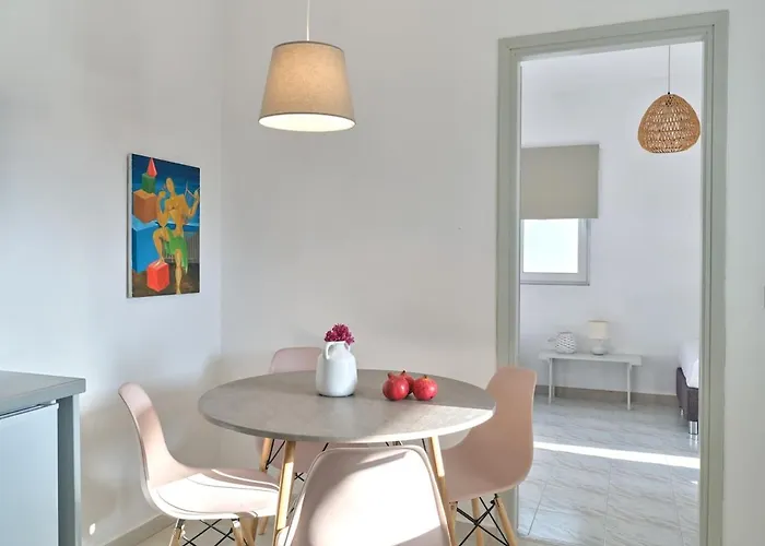 Bianca With Panoramic 180 Sea View アパート ピソ ・リバディ